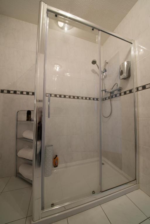 The Burnside Hotel Glasgow Extérieur photo