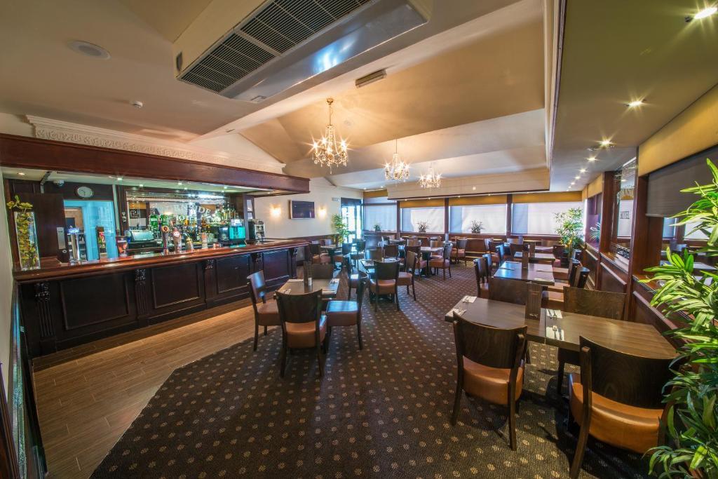 The Burnside Hotel Glasgow Extérieur photo